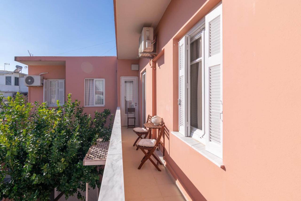 Lemon Tree Apartment ريثيمنو المظهر الخارجي الصورة