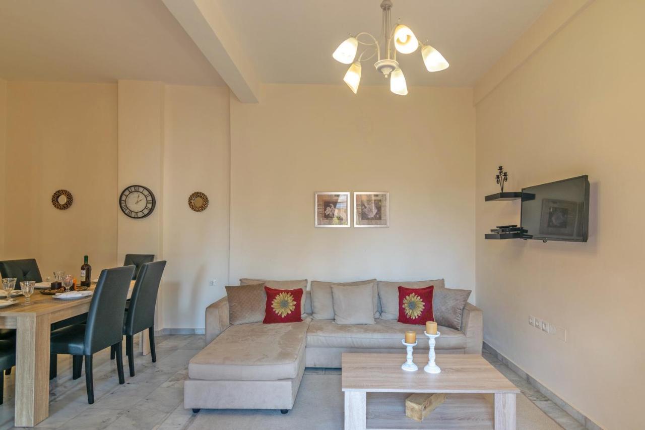 Lemon Tree Apartment ريثيمنو المظهر الخارجي الصورة