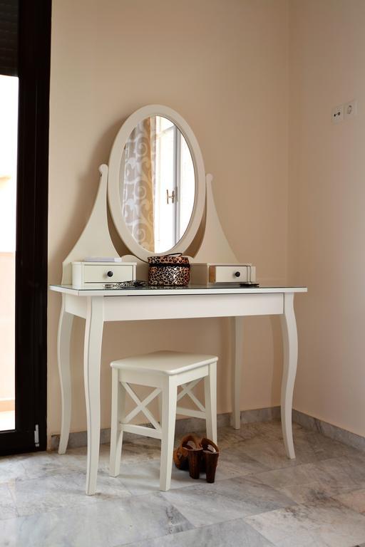 Lemon Tree Apartment ريثيمنو المظهر الخارجي الصورة
